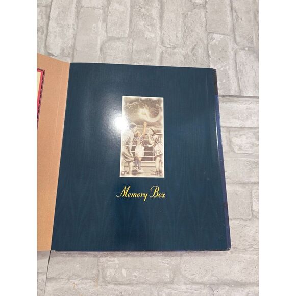 Millennium 2001 Disney Cruise Photo Album And Memory Box Signed By Captain‎ - Picture 8 of 13